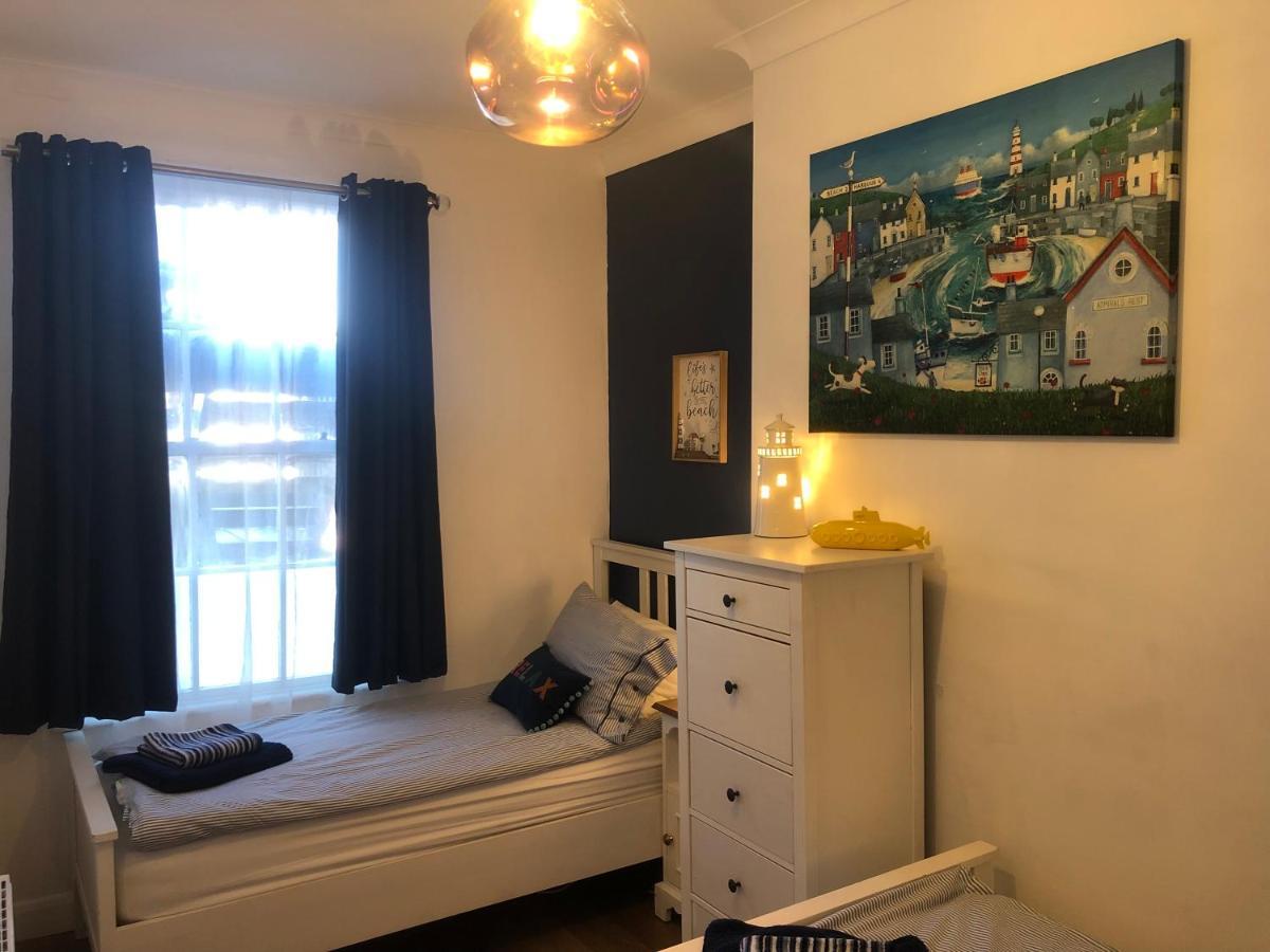 Granby House Holiday Apartments, Apartment 2, In The Old Town, Free On Street Parking Included 스카버러 외부 사진